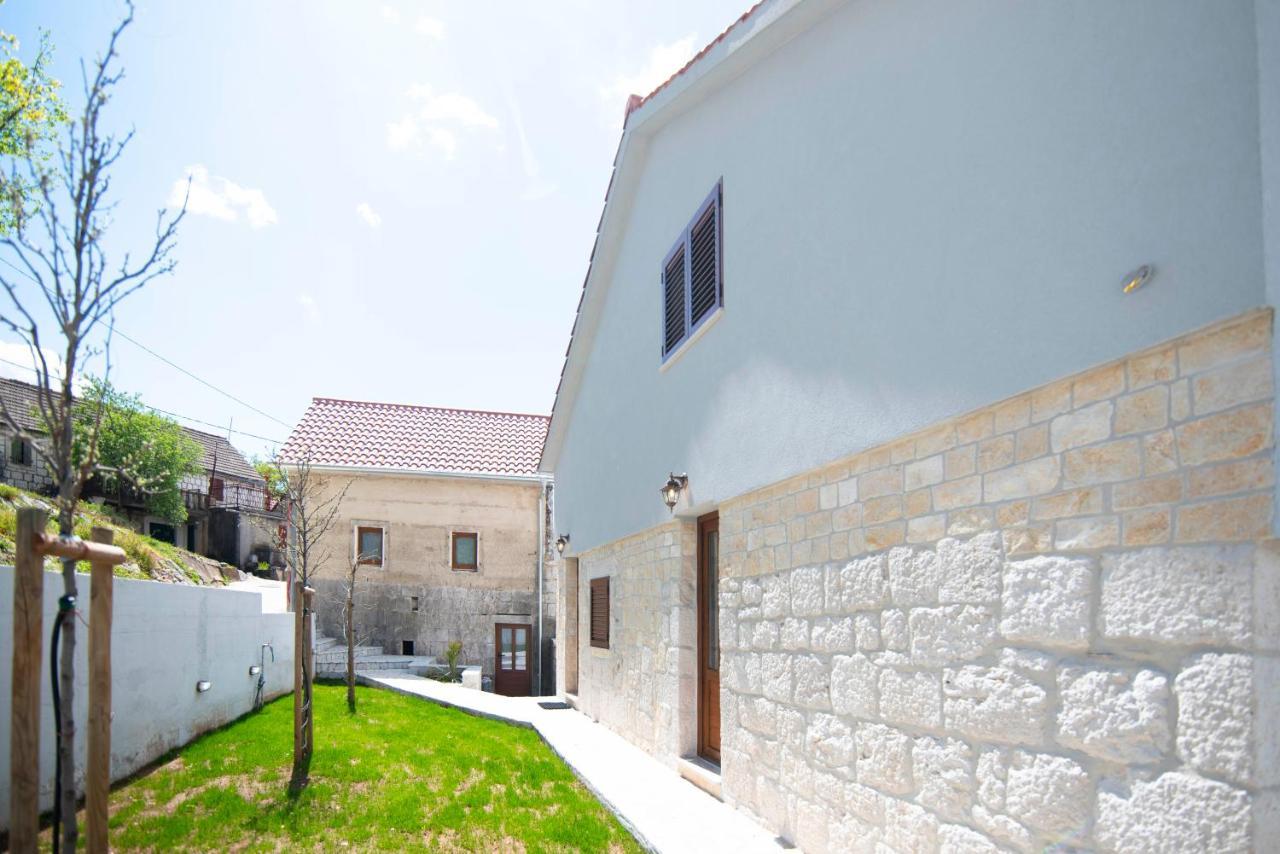 Villa Vita Trilj Ngoại thất bức ảnh