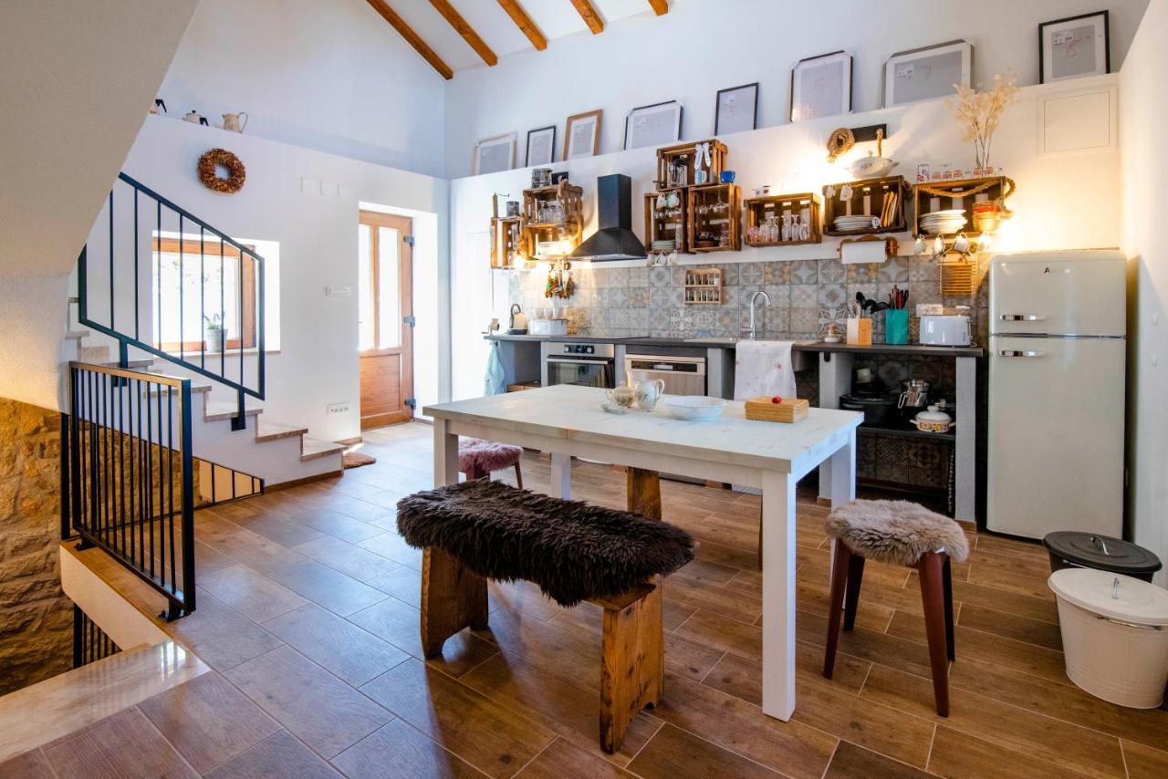 Villa Vita Trilj Ngoại thất bức ảnh