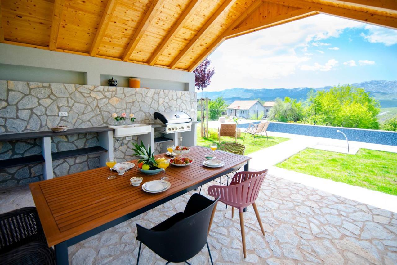 Villa Vita Trilj Ngoại thất bức ảnh