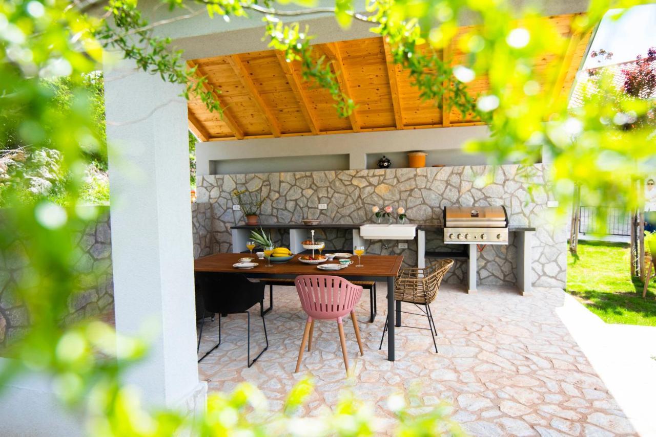 Villa Vita Trilj Ngoại thất bức ảnh