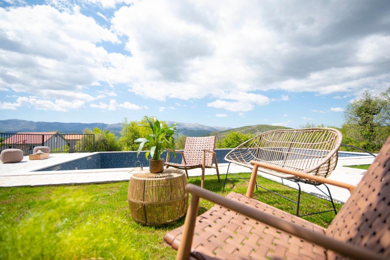 Villa Vita Trilj Ngoại thất bức ảnh