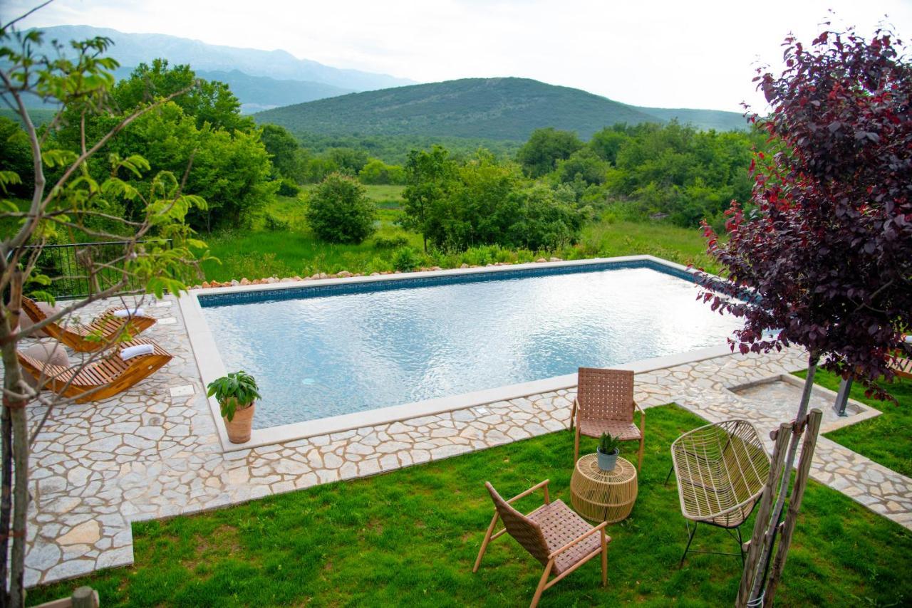 Villa Vita Trilj Ngoại thất bức ảnh