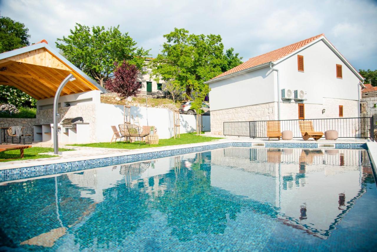 Villa Vita Trilj Ngoại thất bức ảnh