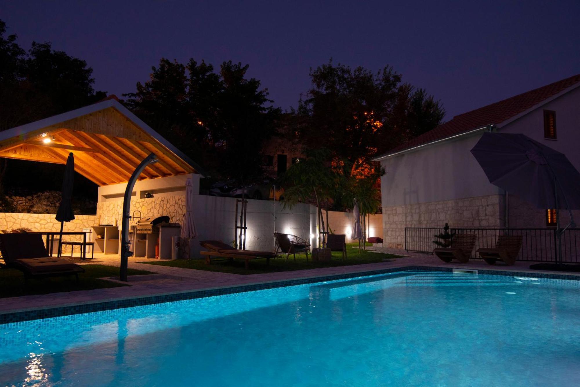 Villa Vita Trilj Ngoại thất bức ảnh